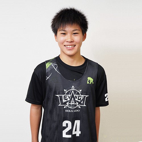 24 佐々木 陵冴