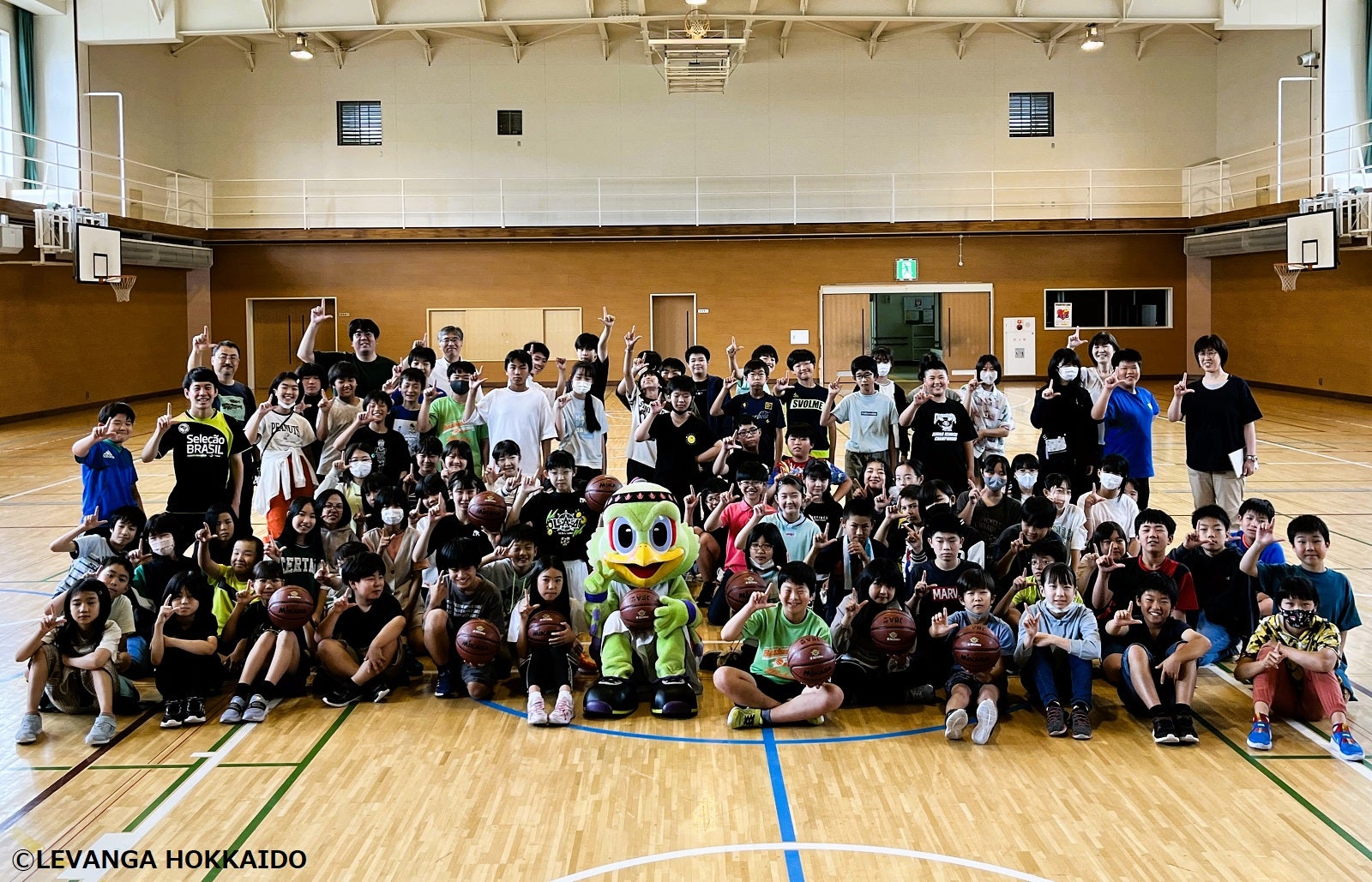 LEVANGA ACTION」バスケットボール寄贈のご報告 Supported by H