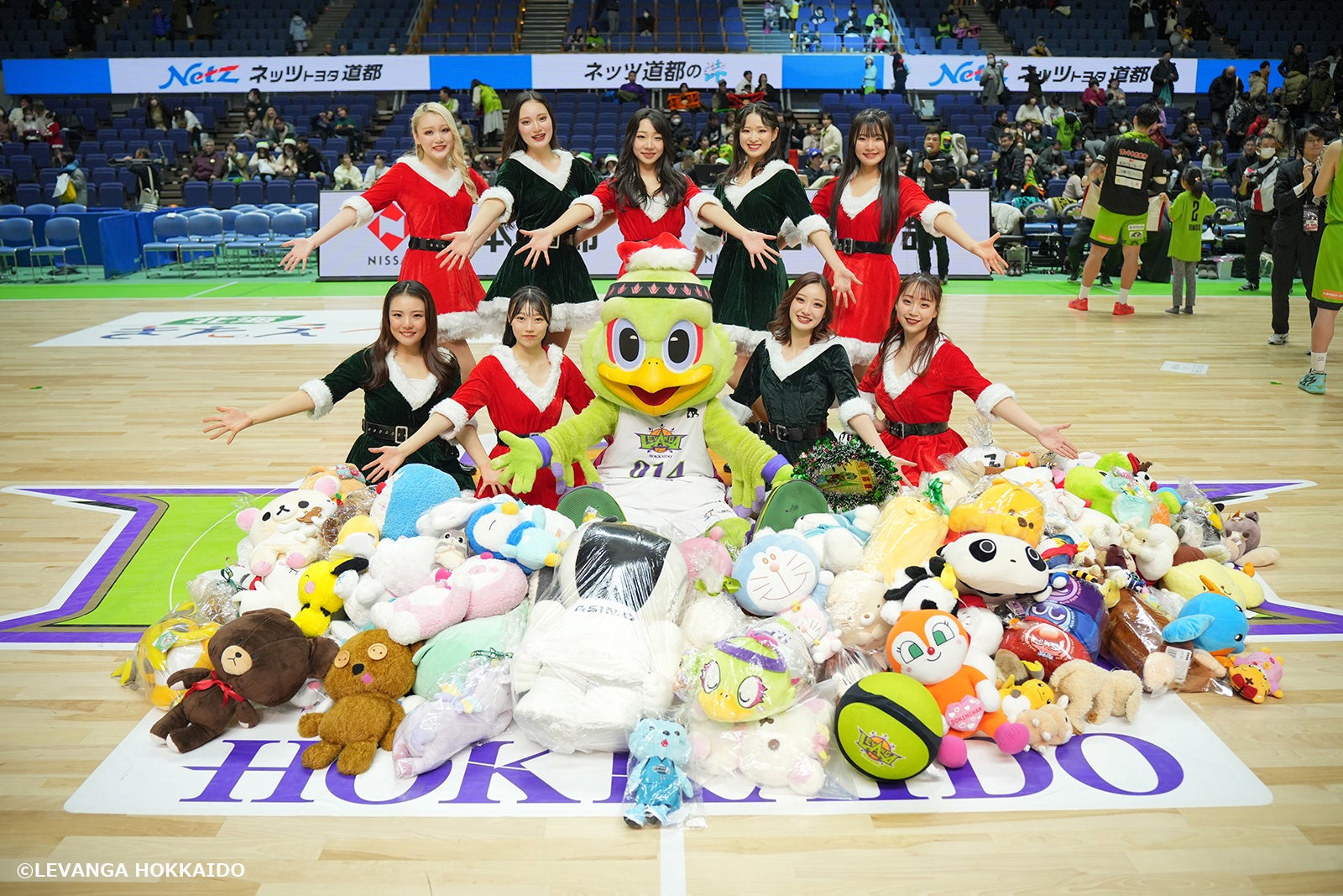 テディベア・トス実施と寄贈式のご報告 | レバンガ北海道